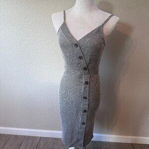 Caution to the Wind Striped Dress Black Gray Stripes Size Med Fits Like a Small